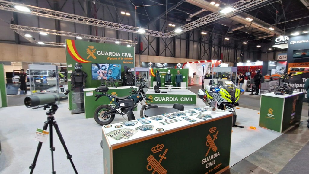 BAG-INTEL's partner Guardia Civil's showcase at SICUR 2024